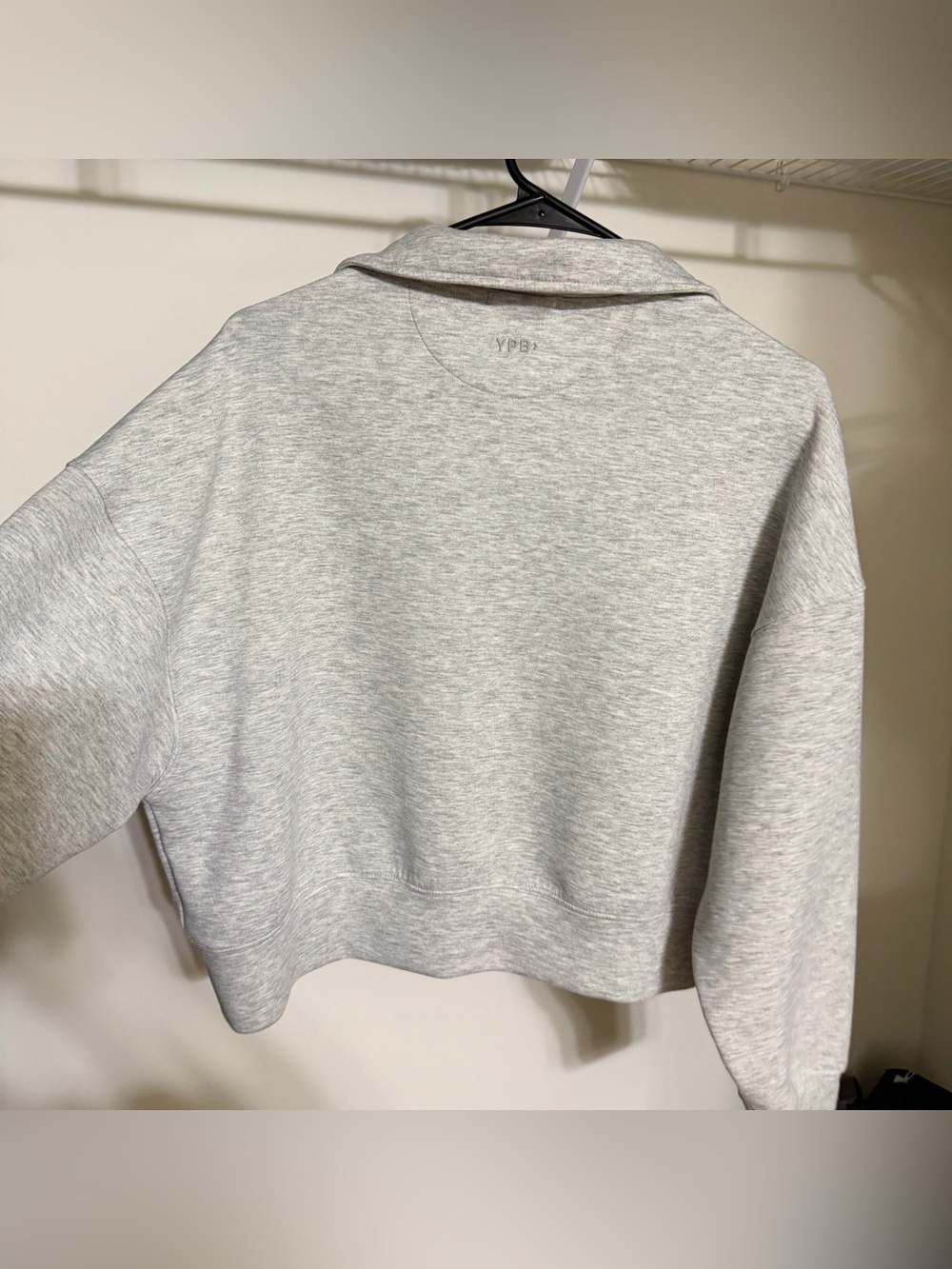 Abercrombie YPB Crop Pullover - Picture 3 of 4